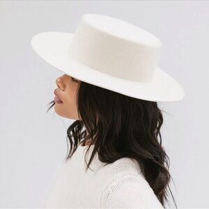 GIGI PIP White Women's Hat
